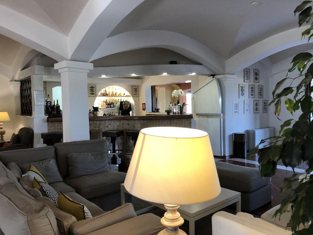 Hotel Le Ginestre Porto Cervo Bagian luar foto