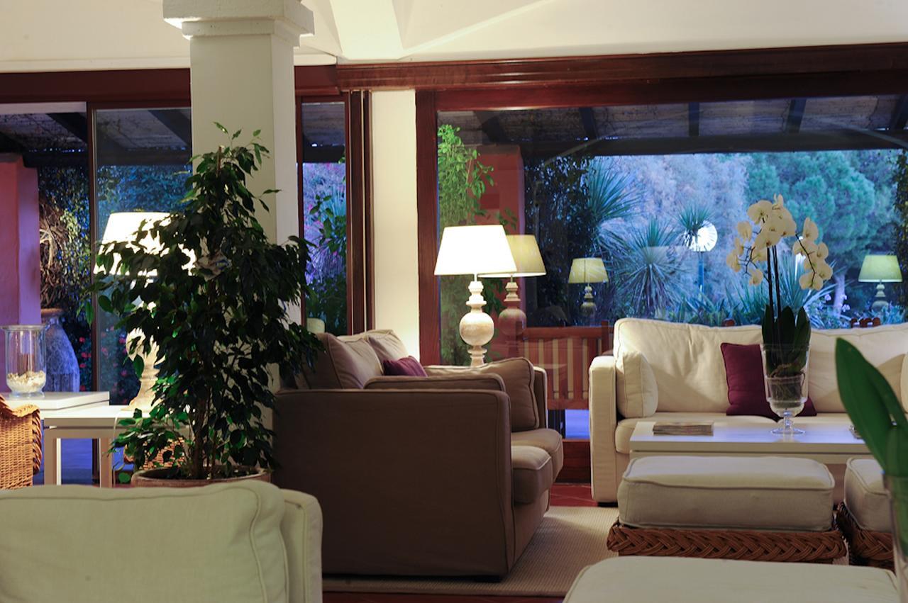 Hotel Le Ginestre Porto Cervo Bagian luar foto