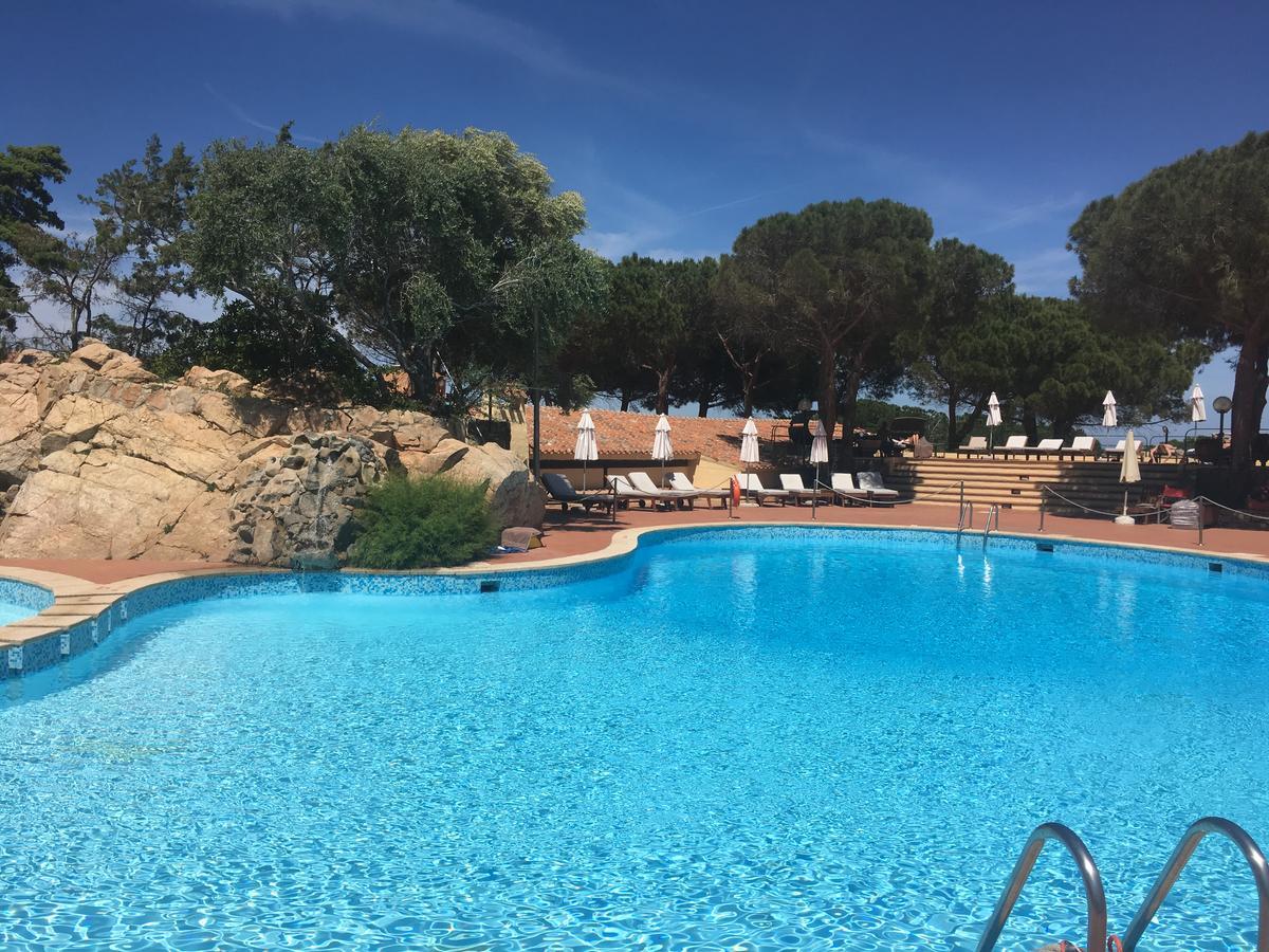 Hotel Le Ginestre Porto Cervo Bagian luar foto