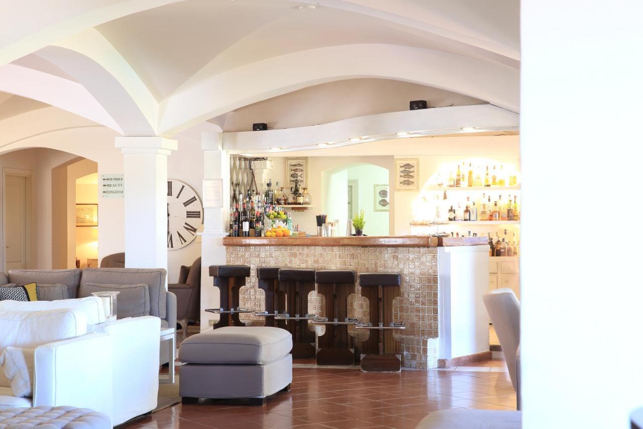 Hotel Le Ginestre Porto Cervo Bagian luar foto